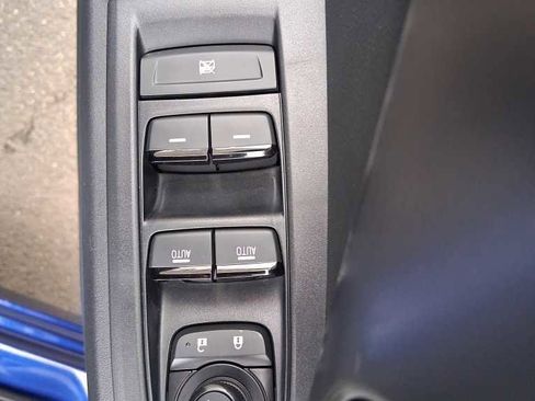 Used 2025 Subaru Impreza 2.0i image 13