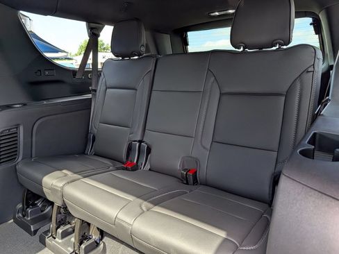 New 2026 GMC Yukon XL Denali w/ Denali Reserve Package AWD/4WD image 28