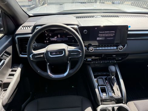 New 2026 GMC Canyon Elevation w/ Convenience Package image 11