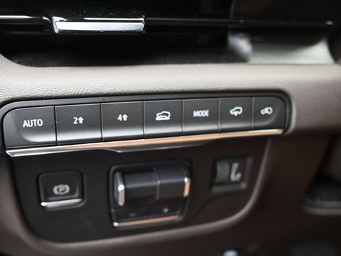 Used 2021 Cadillac Escalade Sport w/ Driver Assist Tech Package AWD/4WD image 19