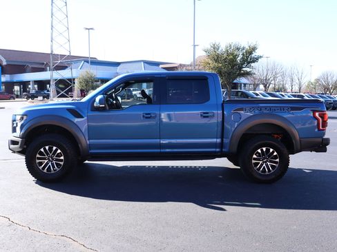 Used 2019 Ford F150 Raptor w/ Equipment Group 802A Luxury image 36