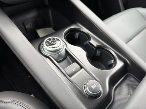 New 2026 Ford Explorer Active w/ Active Comfort Package AWD/4WD image 19