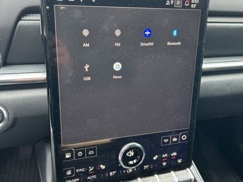 Certified 2025 GMC Terrain Elevation w/ Elevation Premium Package image 5