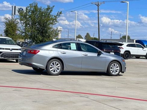 Used 2024 Chevrolet Malibu LT FWD image 10