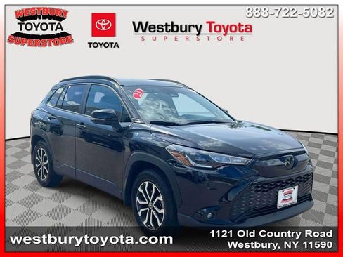 Used 2023 Toyota Corolla Cross AWD Hybrid image 1