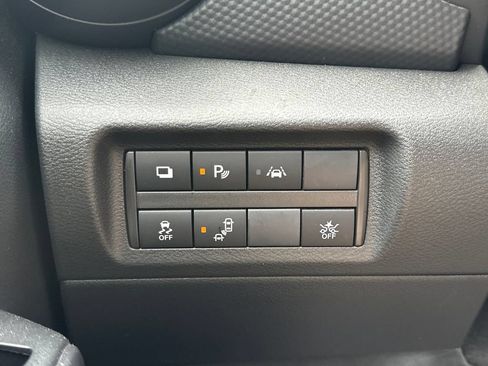 Used 2024 Nissan Kicks S FWD image 20