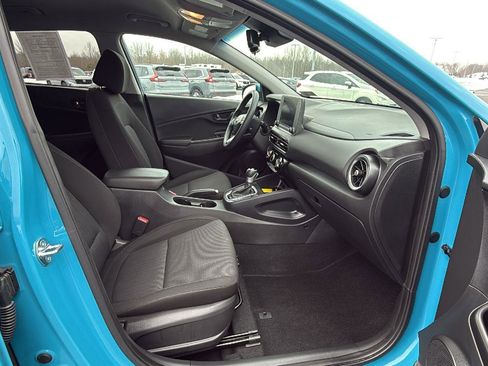 Used 2023 Hyundai Kona SEL image 17