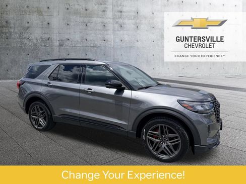 Used 2025 Ford Explorer ST-Line w/ ST-Line Street Pack AWD/4WD image 1