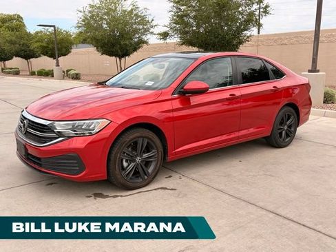 Used 2022 Volkswagen Jetta SE w/ Panoramic Sunroof Package FWD image 1