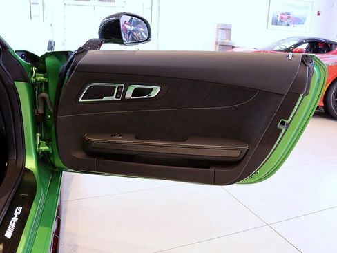 Used 2018 Mercedes-Benz AMG GT R image 63