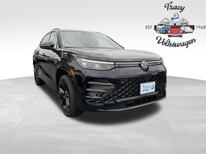 New 2026 Volkswagen Tiguan SE R-Line