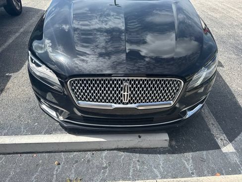 Used 2020 Lincoln MKZ Reserve w/ Elements Package FWD image 3