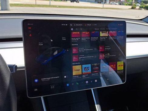 Used 2020 Tesla Model Y Long Range AWD/4WD image 19