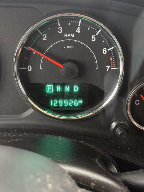 Used 2015 Jeep Wrangler Unlimited Sahara w/ Connectivity Group AWD/4WD image 18