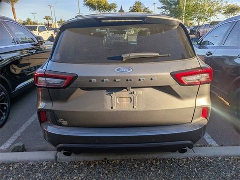 Used 2023 Ford Escape ST-Line w/ Tech Pack #1 image 3