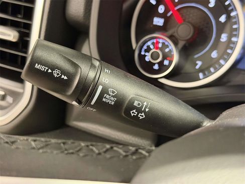 New 2026 RAM 1500 4x4 Crew Cab image 21