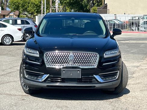 Used 2020 Lincoln Nautilus Reserve w/ Equipment Group 201A image 2