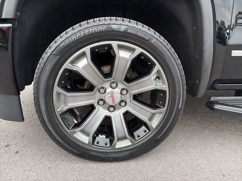 Used 2016 GMC Sierra 1500 Denali w/ Denali Ultimate Package image 12
