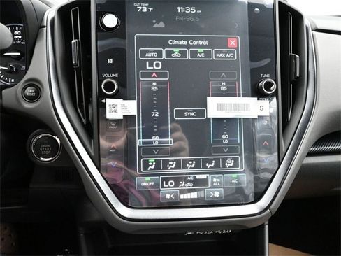 Used 2025 Subaru Crosstrek 2.5i Limited image 9