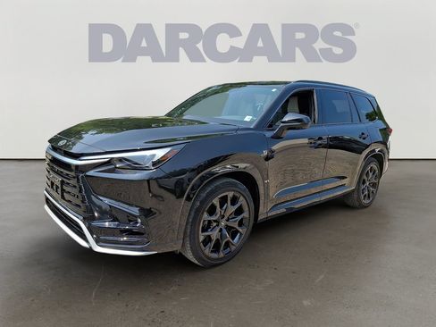 Used 2024 Lexus TX 500h AWD w/ Technology Package image 3