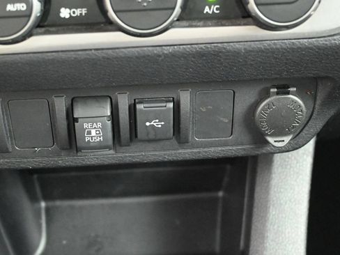 Certified 2023 Toyota Tacoma SR5 w/ Technology Package AWD/4WD image 24
