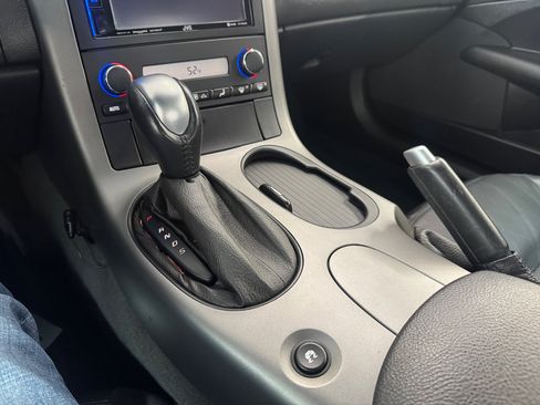 Used 2007 Chevrolet Corvette Coupe image 16