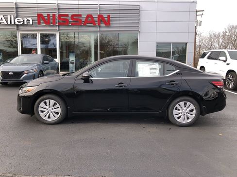 New 2025 Nissan Sentra S image 11