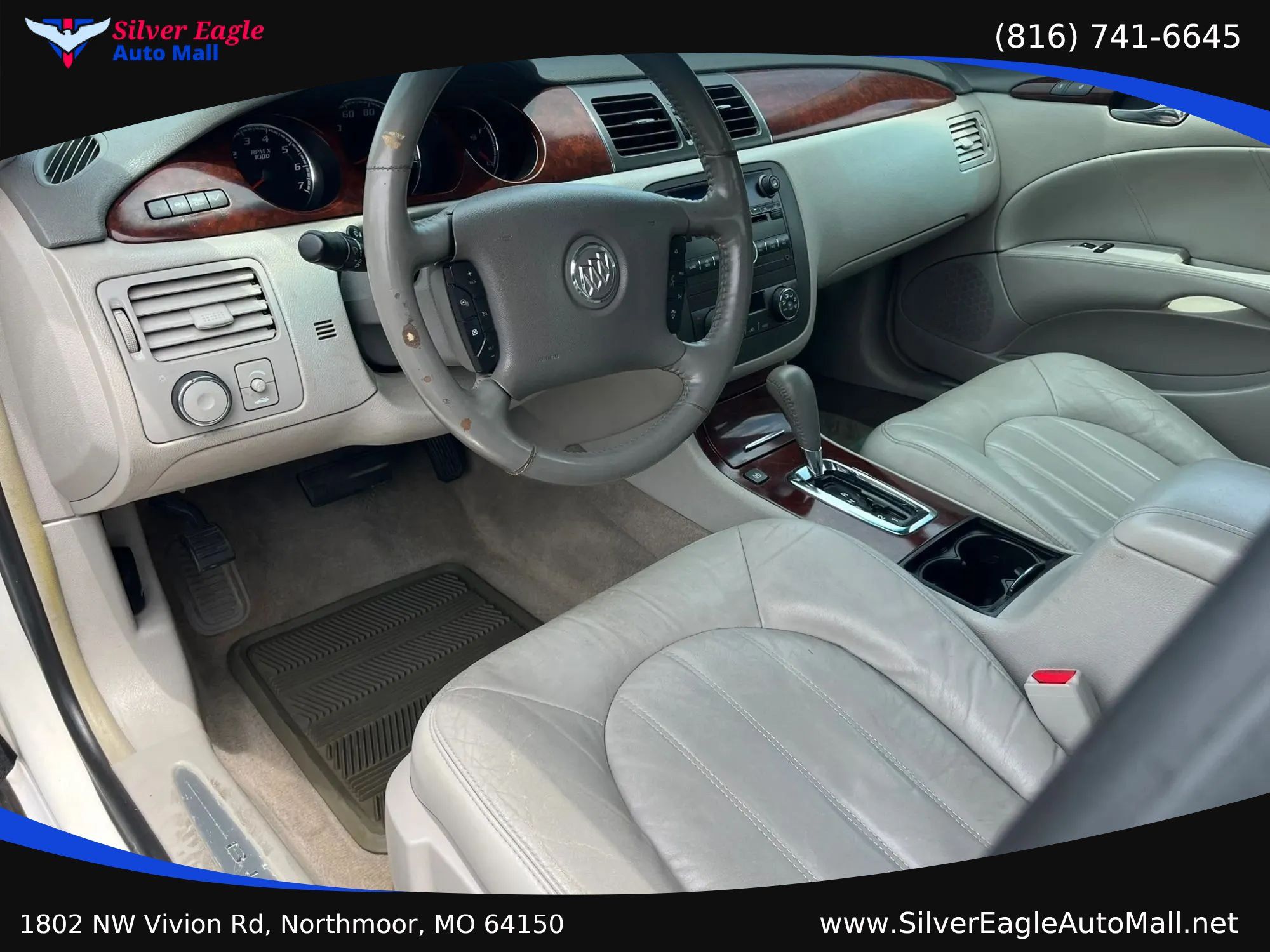 Used 2009 Buick Lucerne CXL FWD image 6