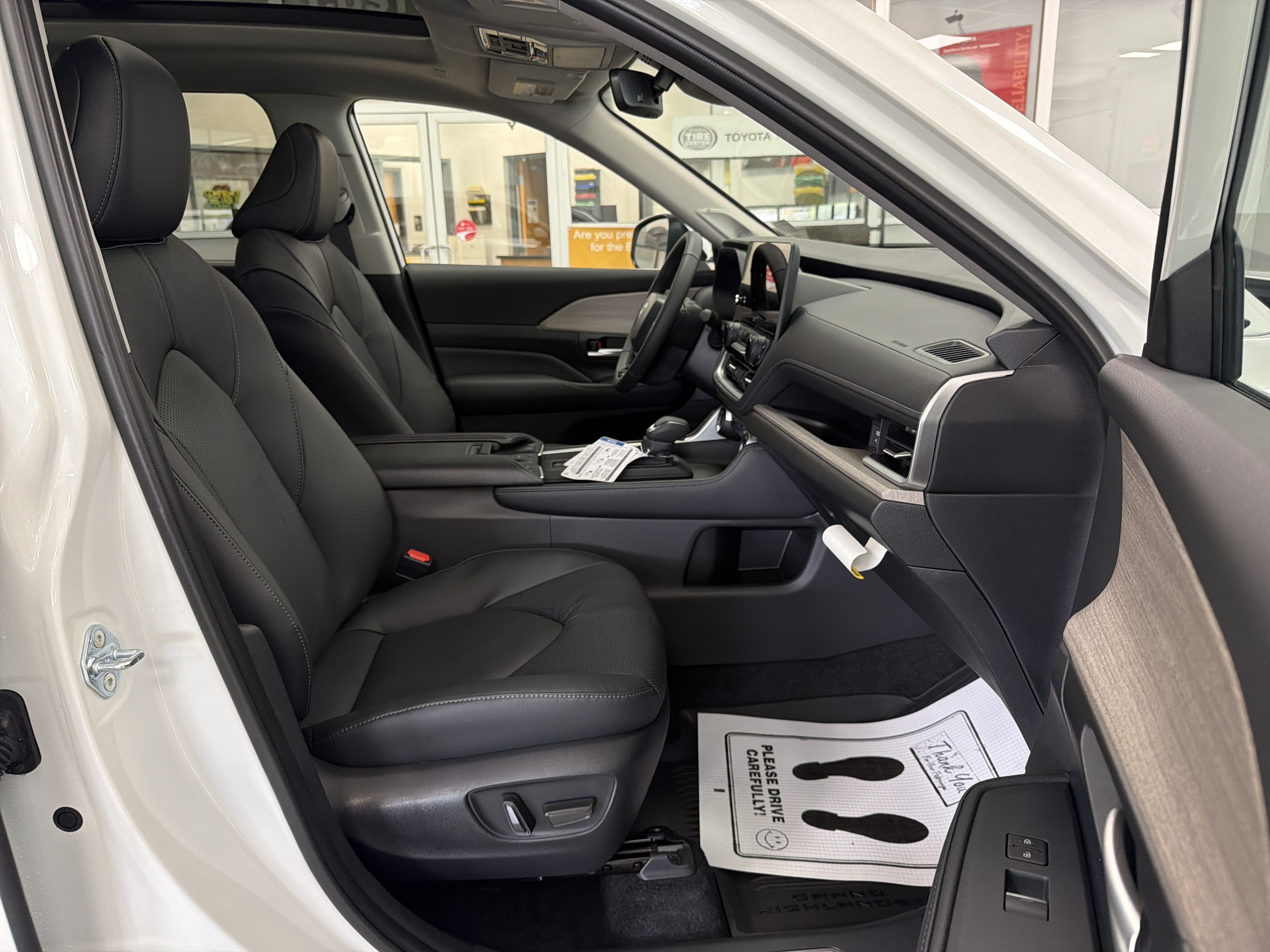 New 2026 Toyota Grand Highlander AWD image 35