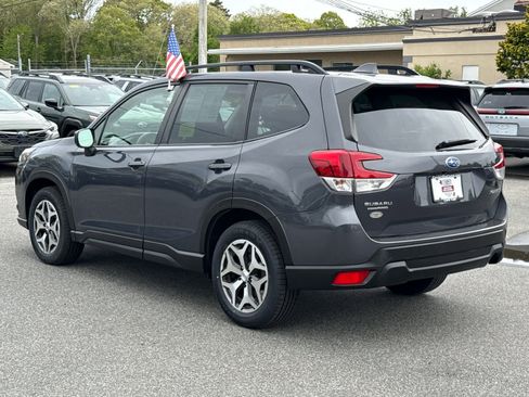 Certified 2023 Subaru Forester Premium AWD/4WD image 5
