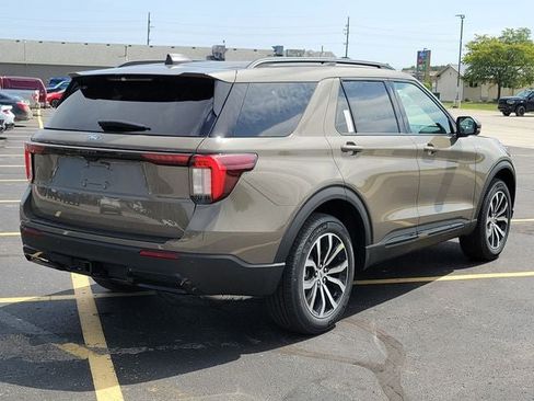 New 2027 Ford Explorer ST-Line w/ Premium Package AWD/4WD image 4