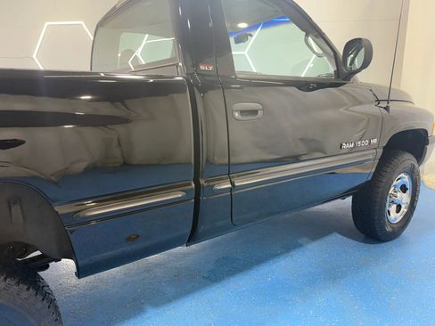 Used 1998 Dodge Ram 1500 Truck 4x4 Regular Cab image 11