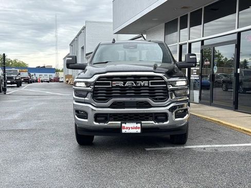 New 2026 RAM 2500 Big Horn AWD/4WD image 4