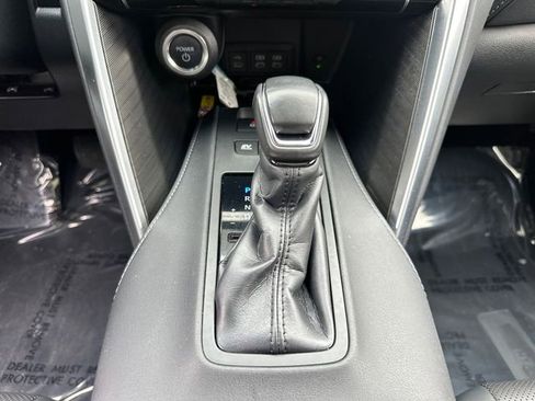 Certified 2024 Toyota Venza Limited AWD/4WD image 29