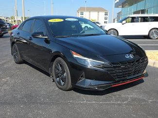 Certified 2023 Hyundai Elantra SEL w/ Cargo Package video 1