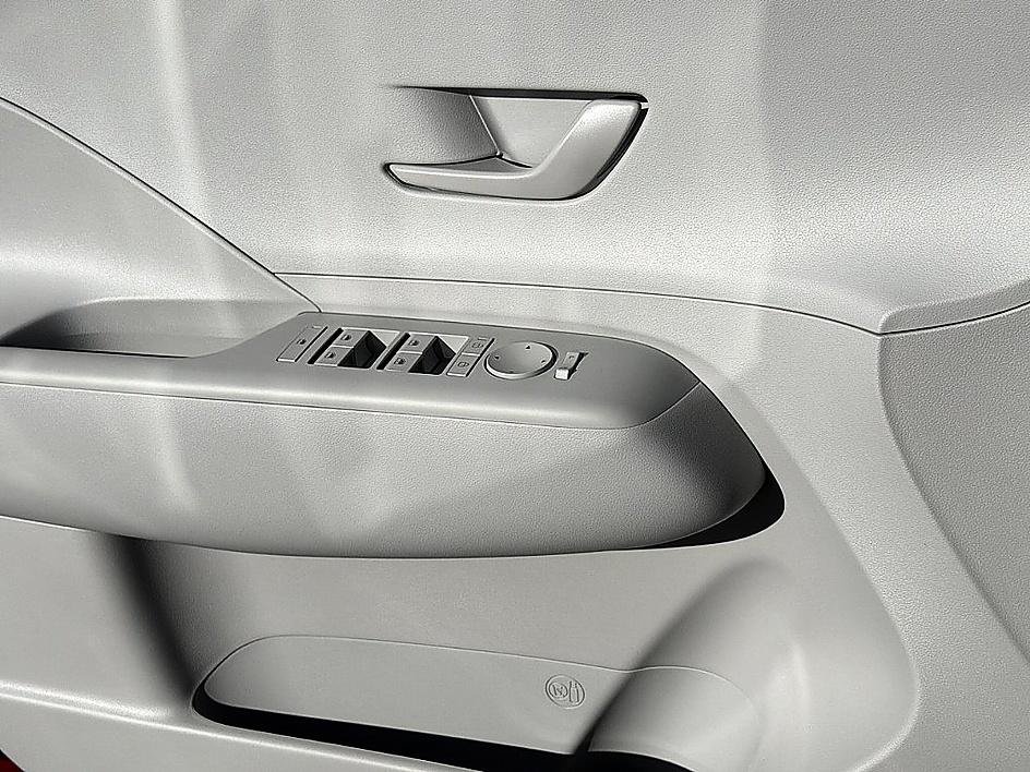 New 2027 Hyundai Kona SEL Sport AWD/4WD image 15