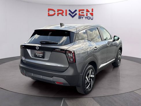 Used 2026 Nissan Kicks SV FWD image 5