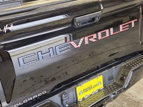 Used 2024 Chevrolet Colorado Trail Boss w/ Technology Package AWD/4WD image 29