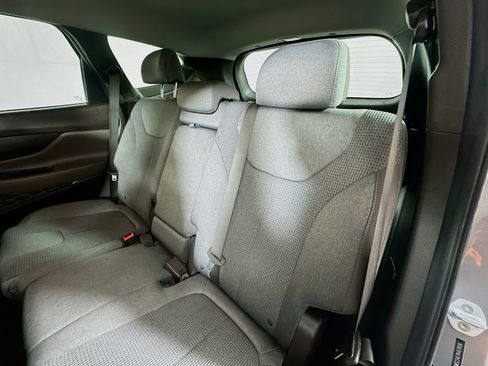 Used 2019 Hyundai Santa Fe SE image 22