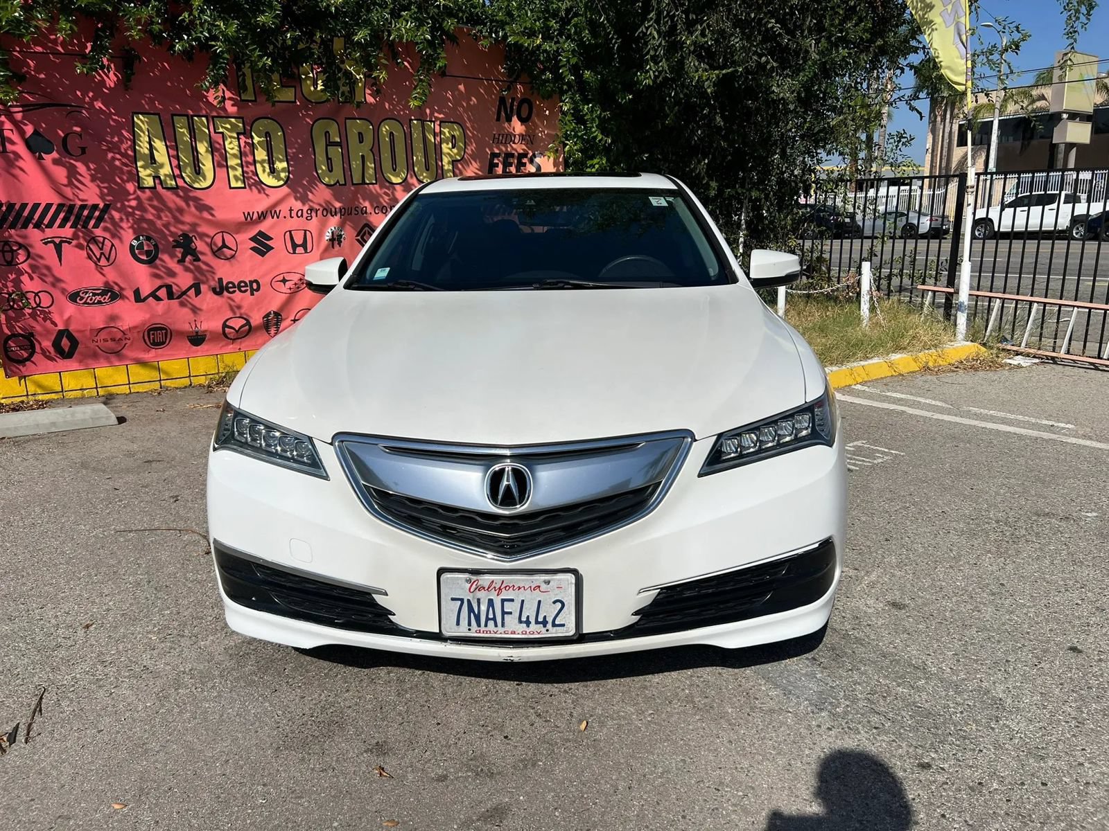 Used 2015 Acura TLX w/ Technology Package FWD image 3