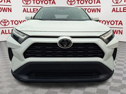 Used 2023 Toyota RAV4 LE AWD/4WD image 2