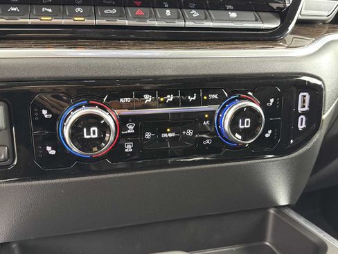 New 2026 GMC Sierra 1500 Elevation w/ Elevation Premium Package AWD/4WD image 29