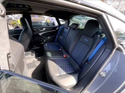 Used 2025 Audi RS 7 Performance image 28