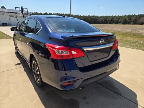 Used 2016 Nissan Sentra SR image 5