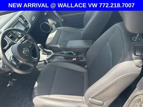 Used 2016 Volkswagen Beetle 1.8T SEL FWD image 13