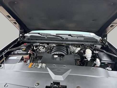 Used 2017 Chevrolet Silverado 1500 LTZ Z71 w/ LTZ Plus Package image 29