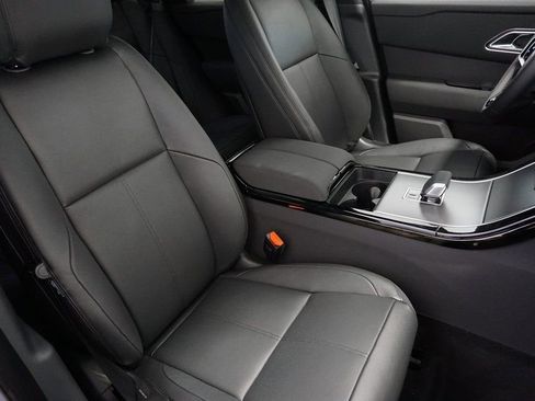 Used 2025 Land Rover Range Rover Velar Dynamic SE image 24