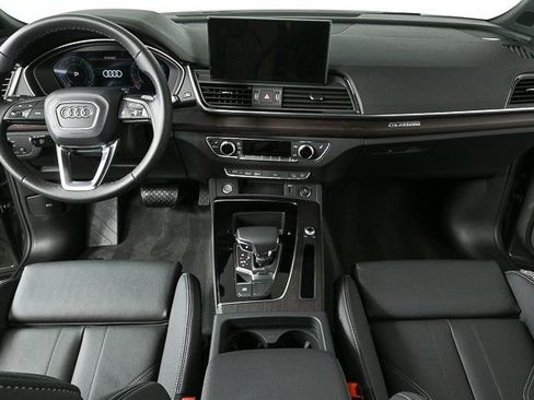 New 2025 Audi Q5 2.0T Premium Plus image 19