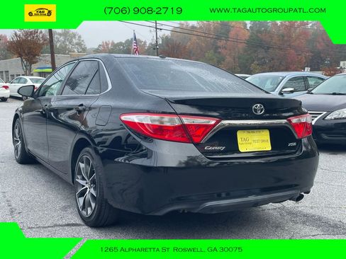 Used 2015 Toyota Camry XSE FWD image 6