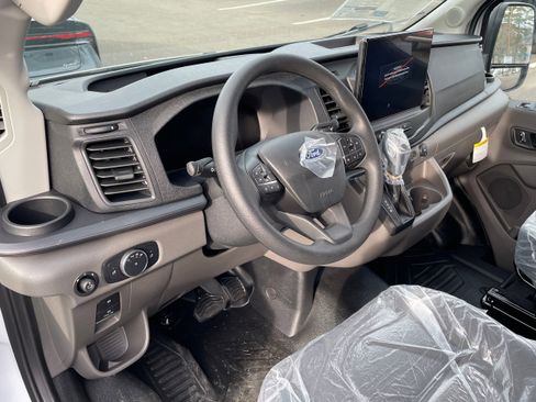 New 2026 Ford Transit 250 Base image 2